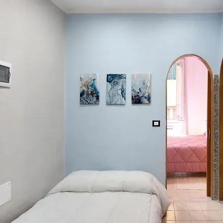 Lägenhet Zona Carmine Genua